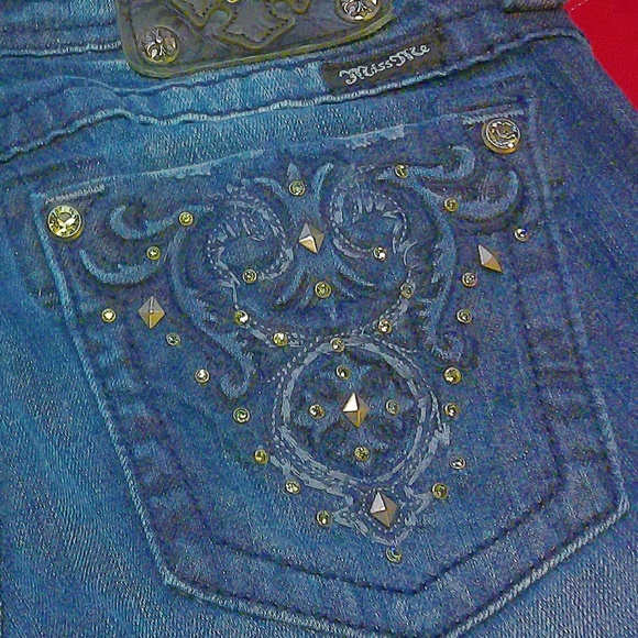 Miss Me Boot Jeans Rhinestone Rivets On Pockets Stretch Black Label Sz28/34 NWOT - Picture 7 of 11